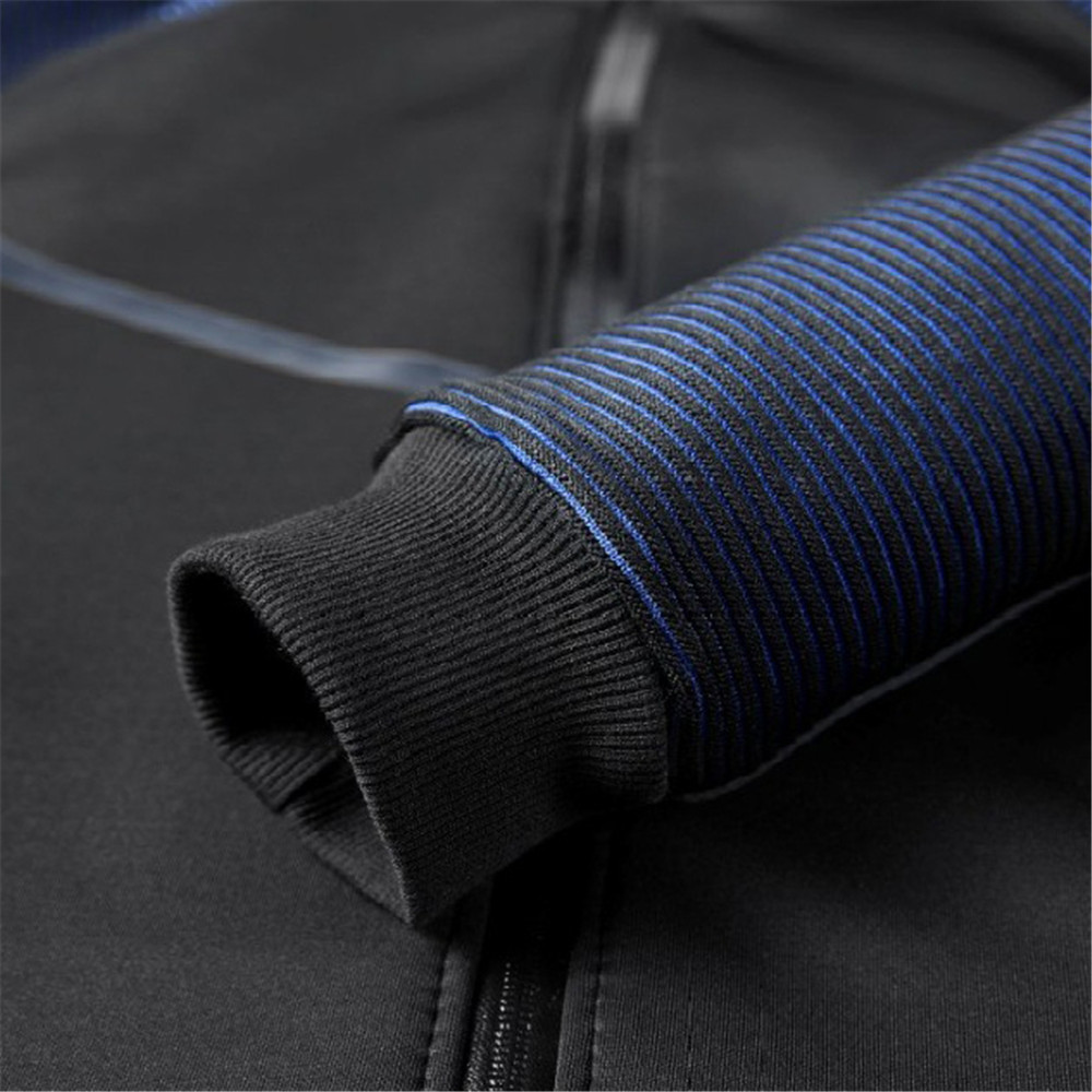 Nom Nom Nom-Cookie Adventure G - مراجعة Outdoor Adventure Windbreaker وسعره